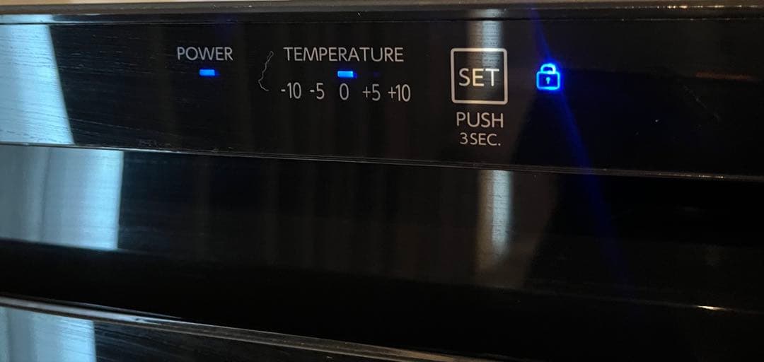 最新物 WHITE射美 & BLACK射美 720ml