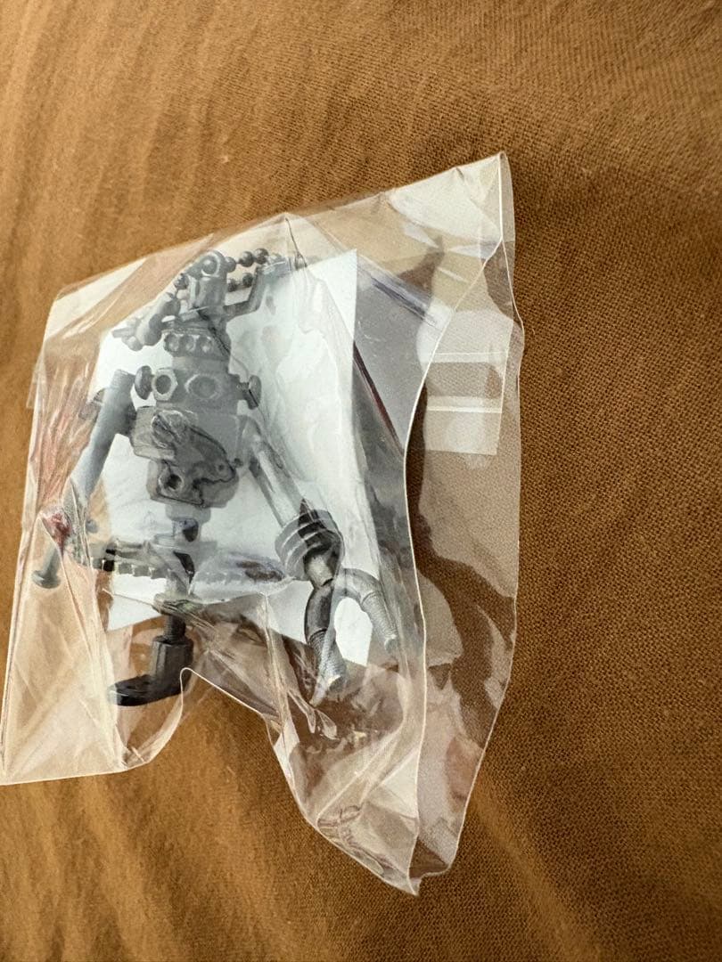 がらくたくんキーホルダー　メタリック