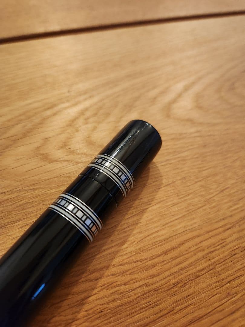 HOW　ハオキュー　エクステ付き