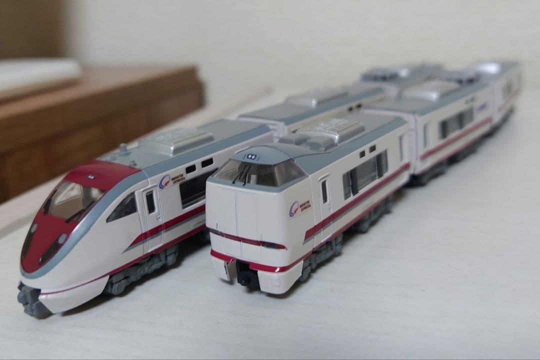 o*u様 Bトレ　683系スノーラビット