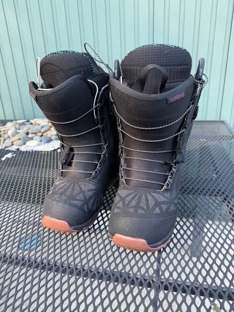 バートンシュープリームアジアンフィット23センチ