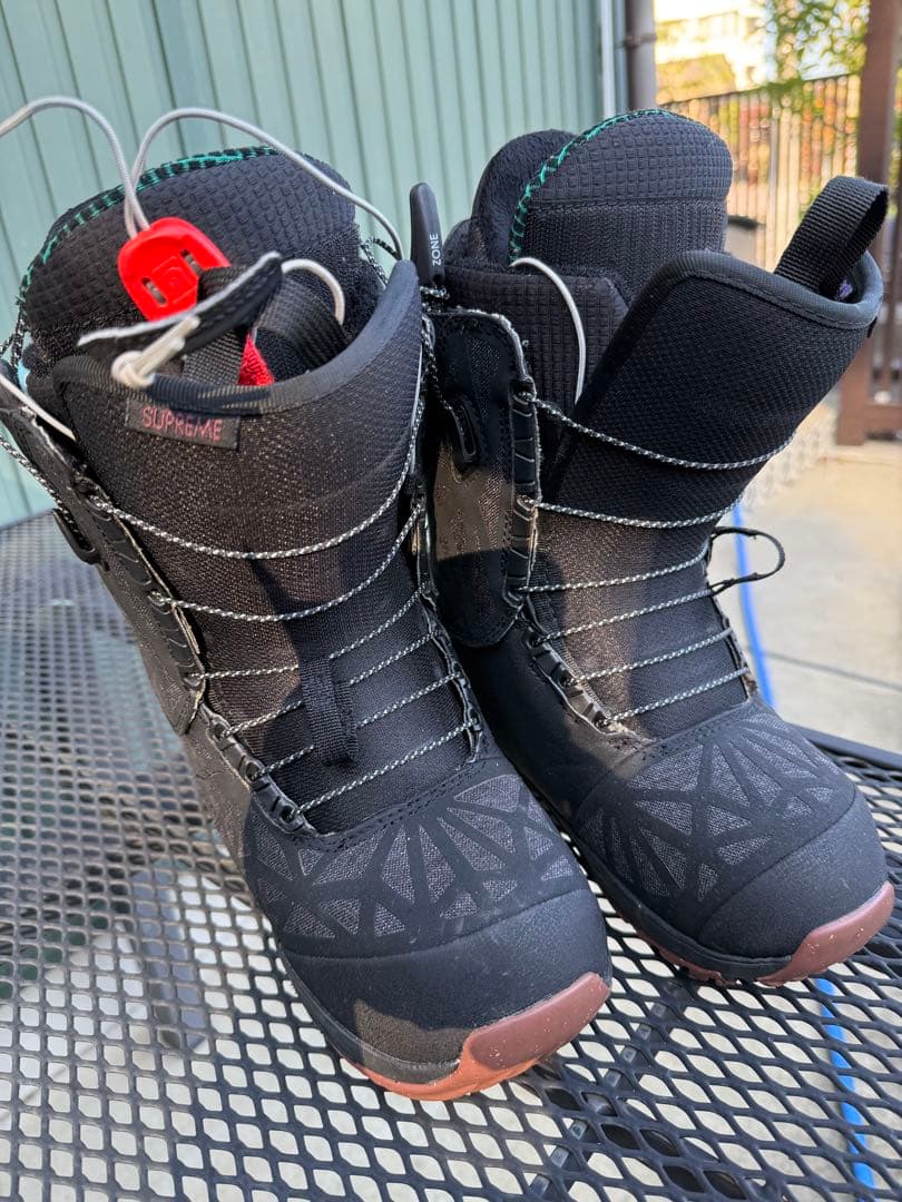 バートンシュープリームアジアンフィット23センチ