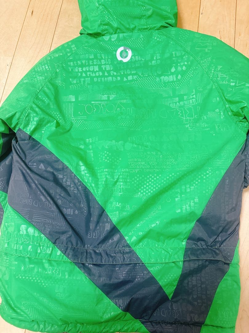 美品　VOLCOMスノーボードウェア