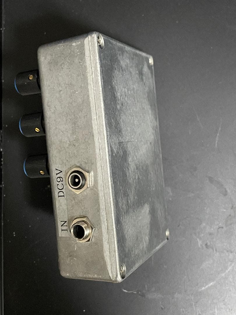 中古 マスタリング クオリティ・アナログ小型4バンド パラメトリックイコライザー