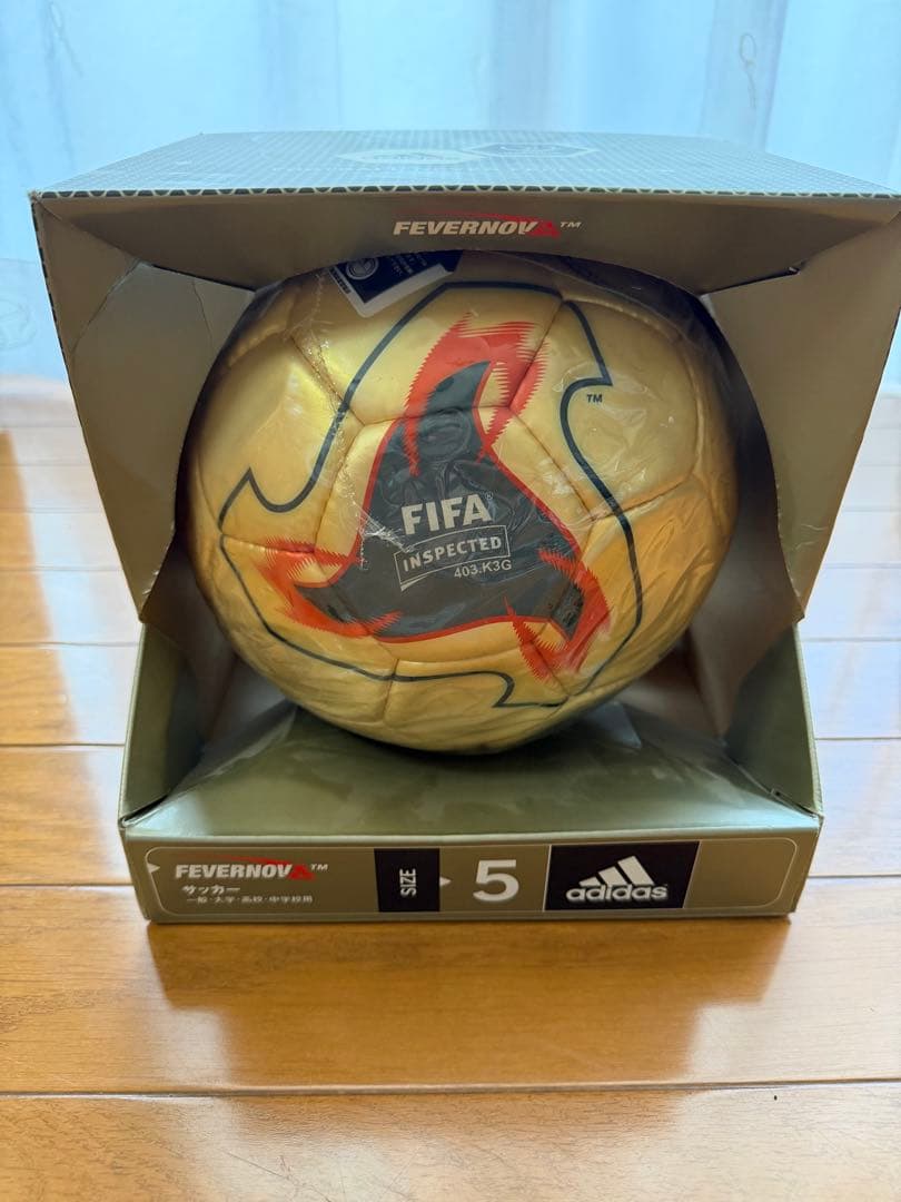 日韓ワールドカップ2002 adidas Fevernova サッカーボール