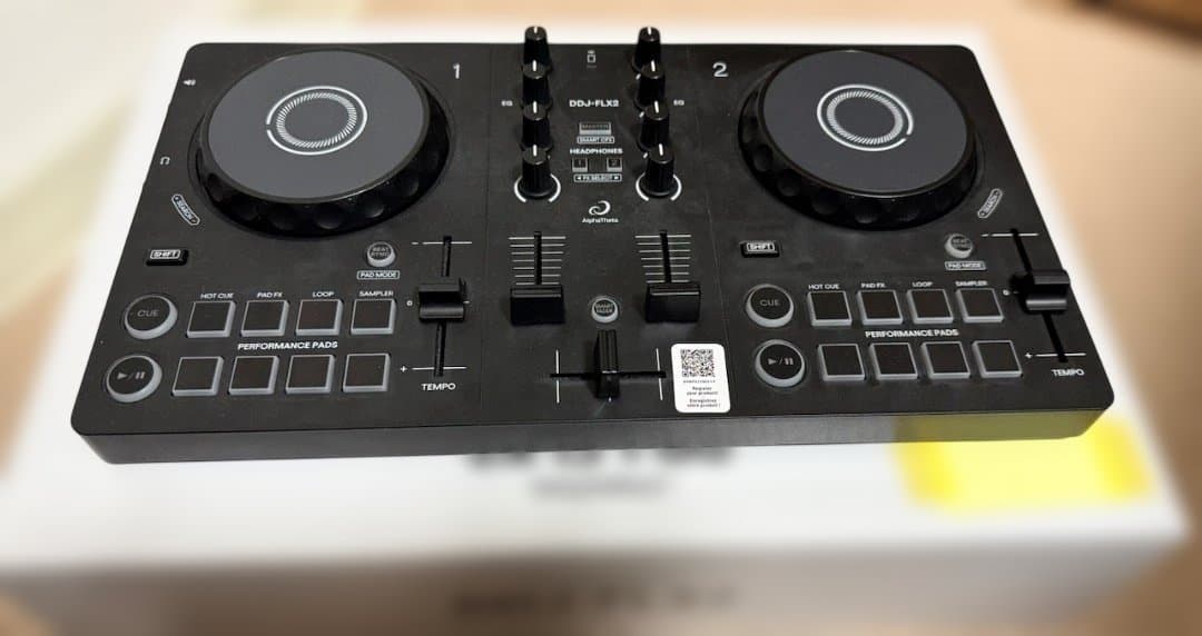 AlphaTheta DDJ-FLX2 使用感なし