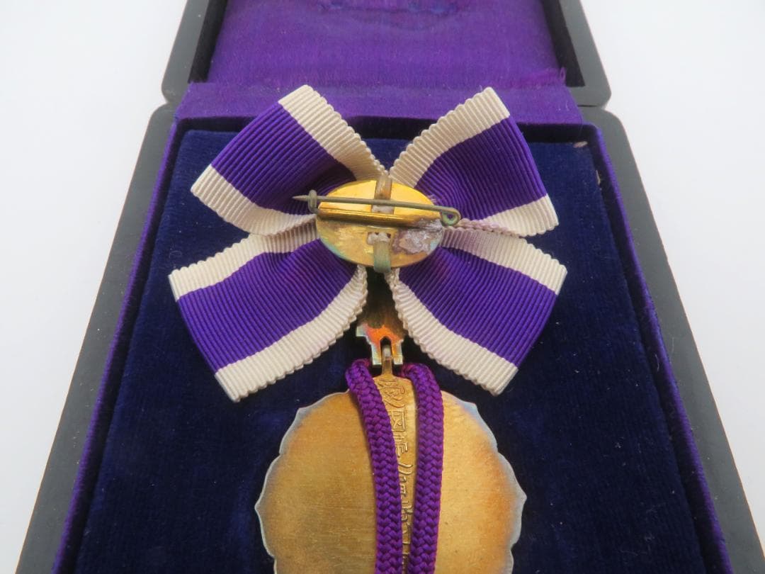 1087、愛國婦人會特別有功章 軍隊 勲章 記章 徽章記念章