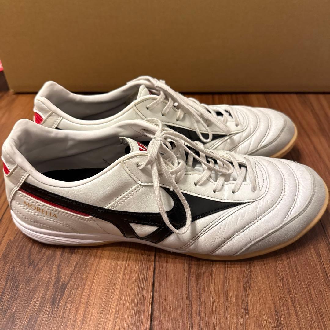 ミズノ　モレリア　フットサルシューズ27cm