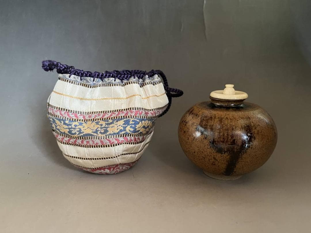 茶入れ■文琳型 糸切り高台 仕覆 桐共箱付 茶壷 お茶道具 骨董品 上物■