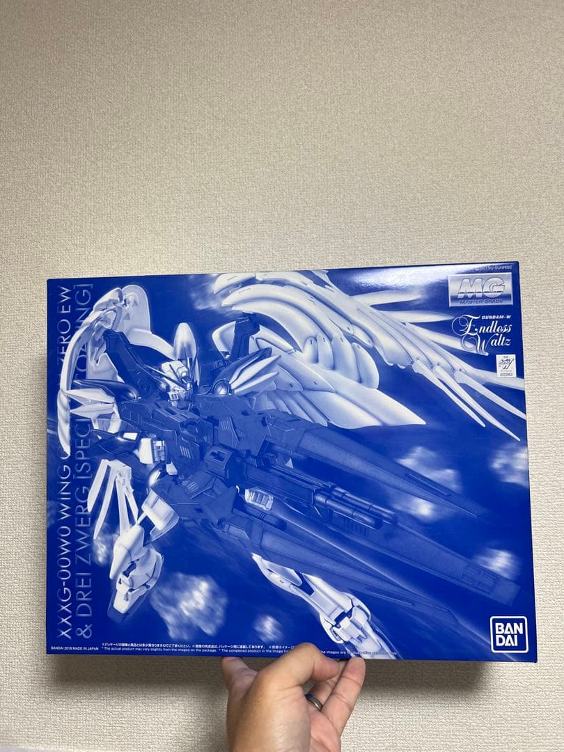 MG 1/100 ウイングガンダムゼロEW&ドライツバークスペシャルコーティング
