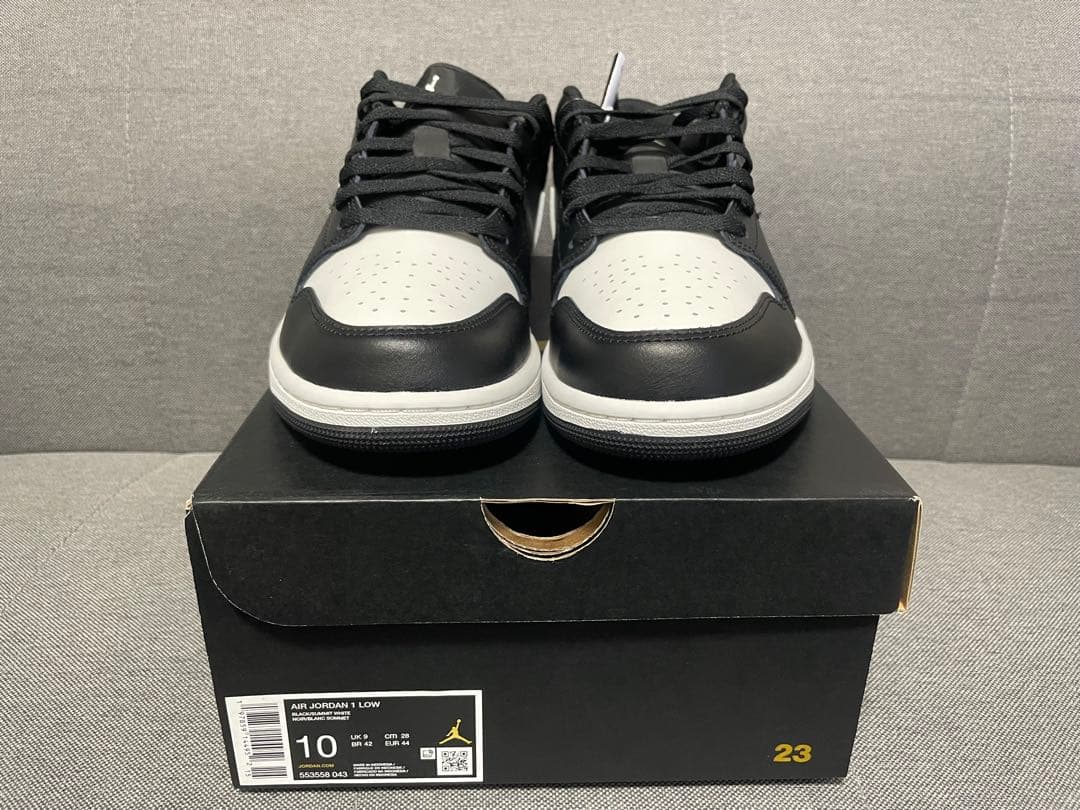 Nike Air Jordan 1 Low ブラック/ホワイト 男性 28 cm