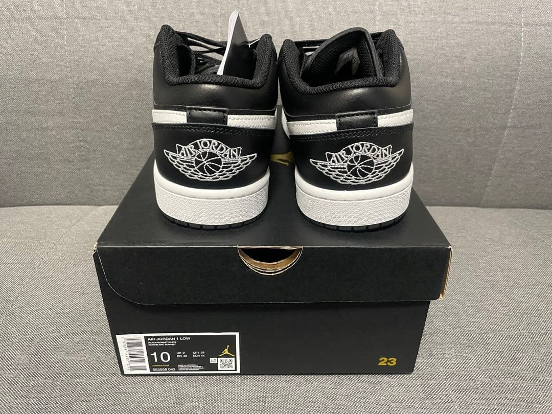 Nike Air Jordan 1 Low ブラック/ホワイト 男性 28 cm
