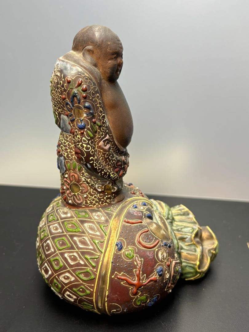 古九谷造 金襴手 金彩色絵細密絵付 布袋像 古陶磁製 薩摩焼 骨董品 古美術品