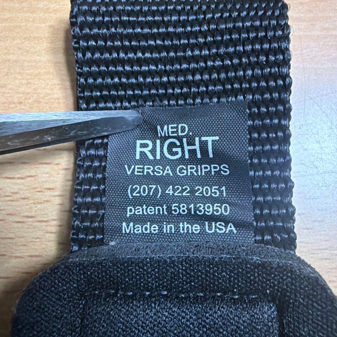 Mサイズ　極美品　GOLD'S GYM VERSA GRIPPS ブラック