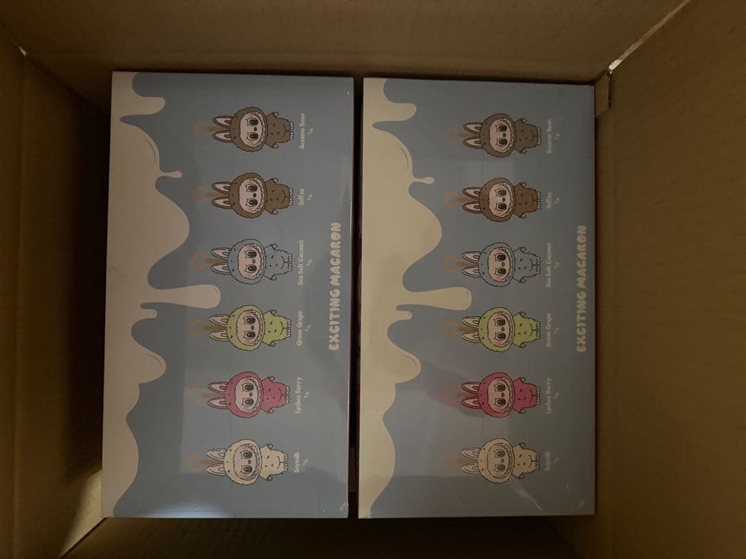 ポップマート ラブブ Exciting Macaron めいぐるみ 2セット