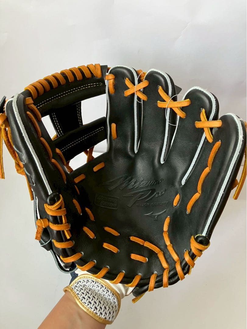 ミズノプロ　軟式　Crafted Edition グローブ　坂本 内野