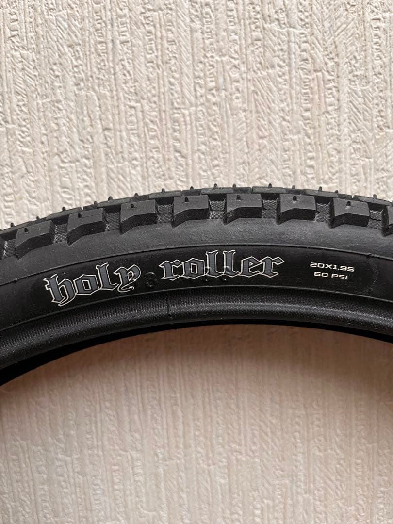 MAXXIS Holy Roller 20x1.95 タイヤ 2本セット