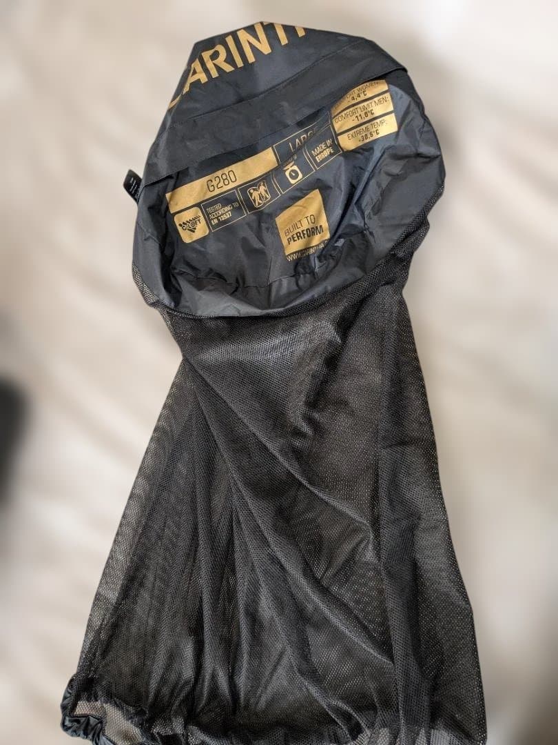 カリンシア　G280 　黒　サイズ　L