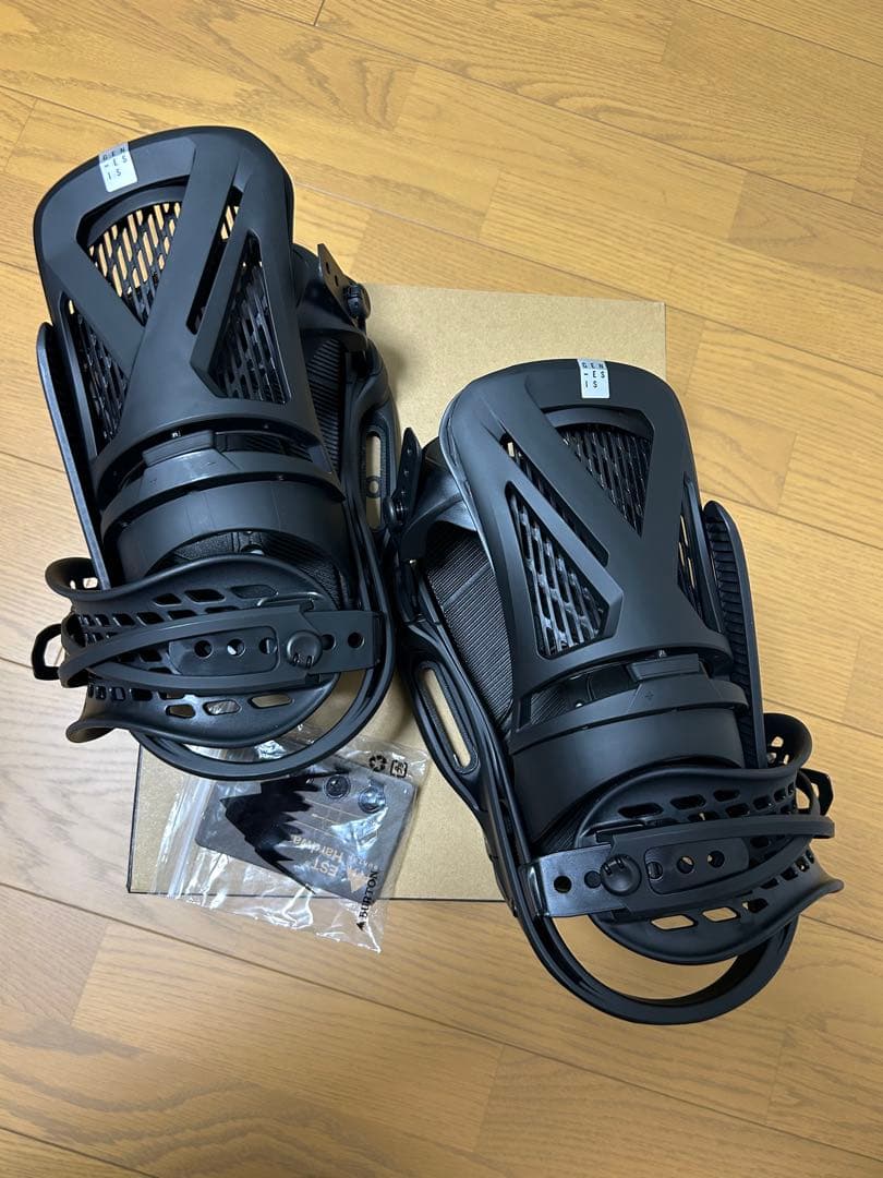 Burton Genesis EST (M)ブラック