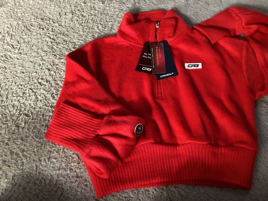 CＰＧゴルフハーフジップレッド新品未使用