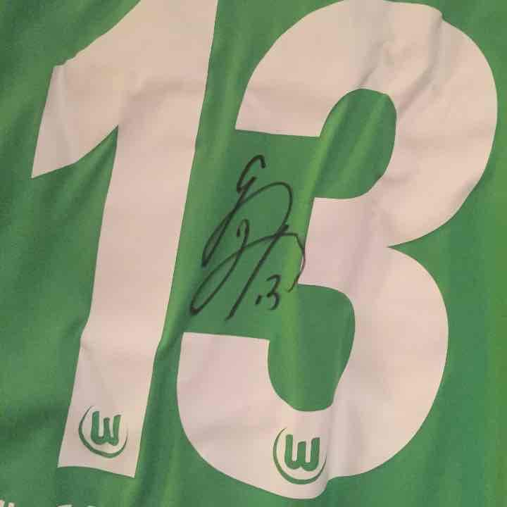 長谷部誠 サイン入りユニフォーム