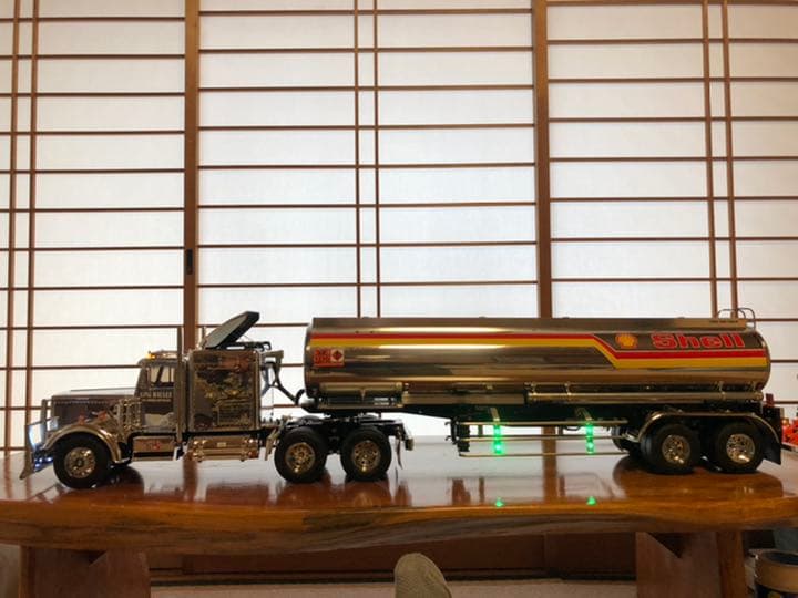 タミヤ 1/14スケール　キングハウラー(メタリック)、シェルタンクセット