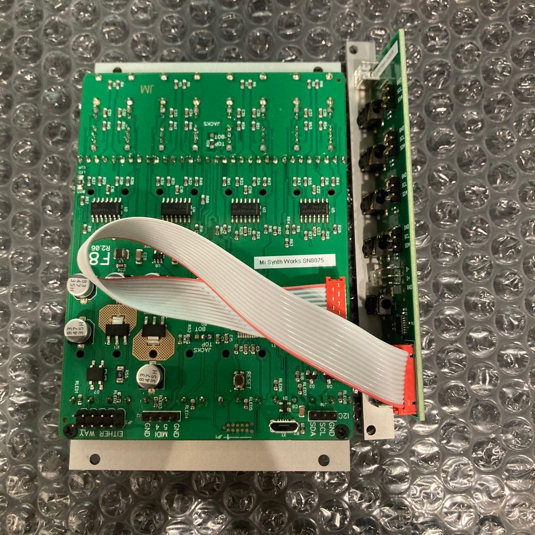 【Michigan Synth Works】F8R