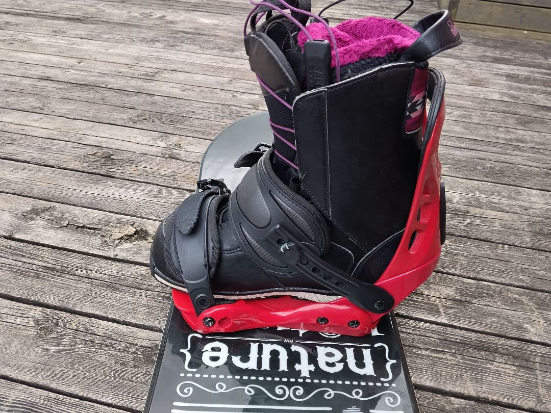 スノーボード 3点セット natura 139 ビン サロモンブーツ 24.5