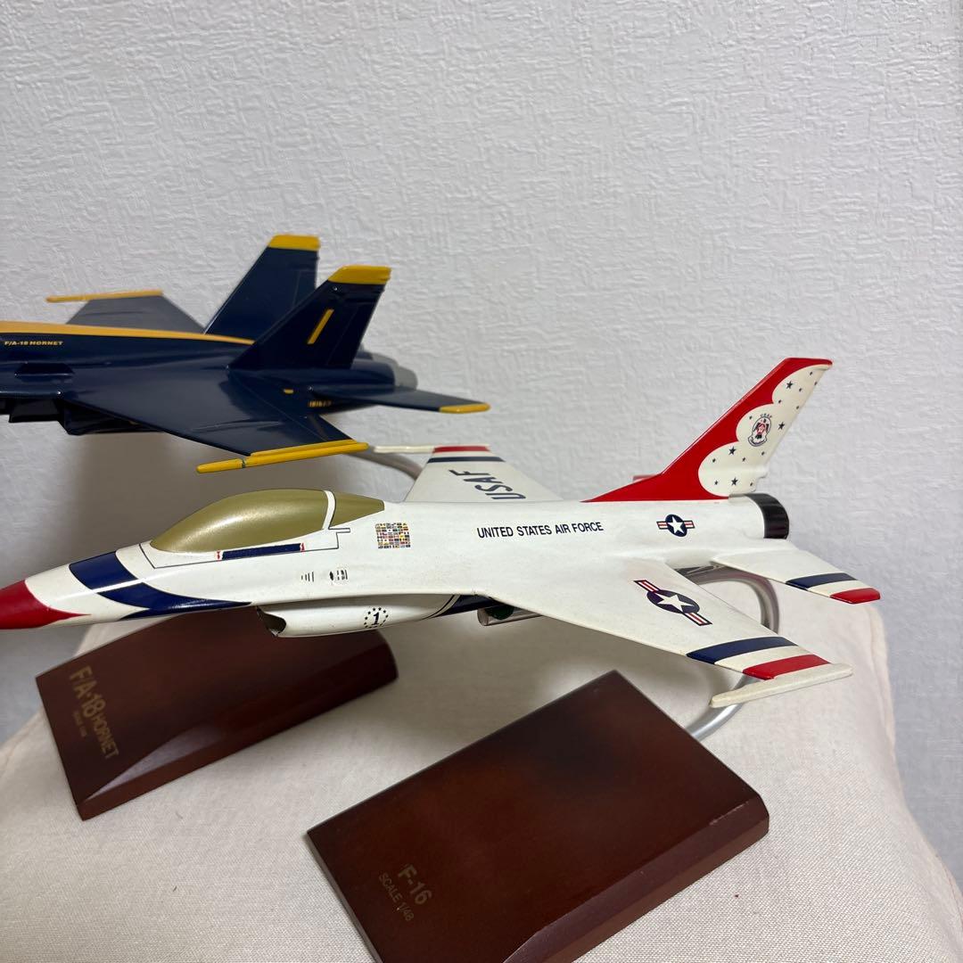 航空機・ヘリコプター desk display model 1/48 F/A-18 F-16