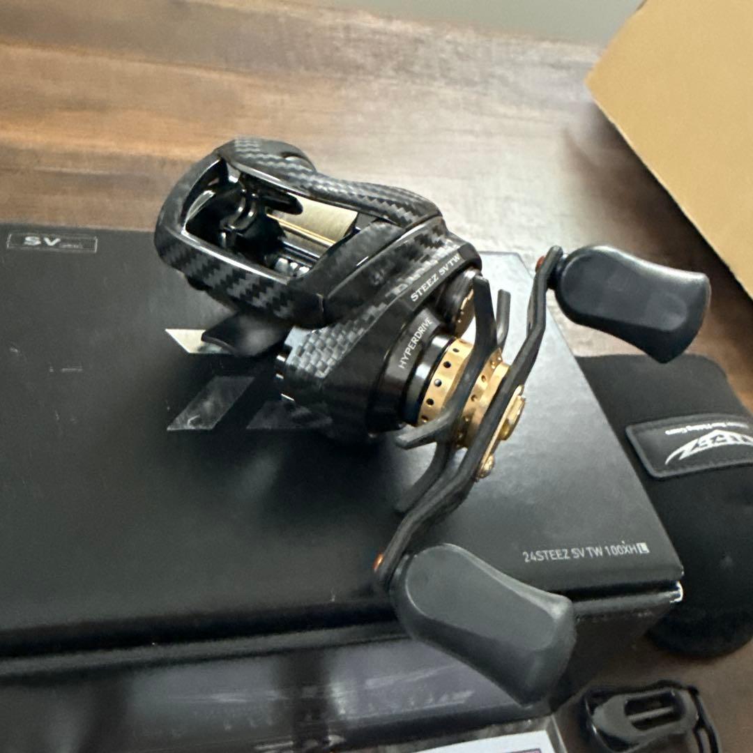 【KTF美品】ダイワ　24スティーズSVTW 100XHL