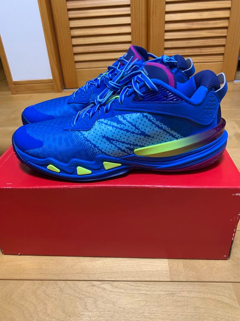 ニューバランスNew balance HESI lowV2 US9