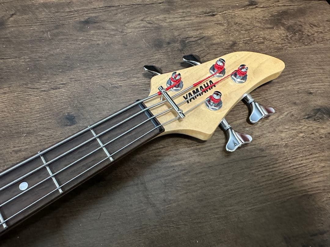 ベース YAMAHA RBX-360 Electric Bass