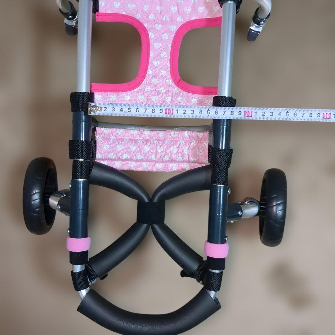 ワンちゃん4輪　リハビリ　食事補助　犬用車椅子　介護補助　犬の歩行器