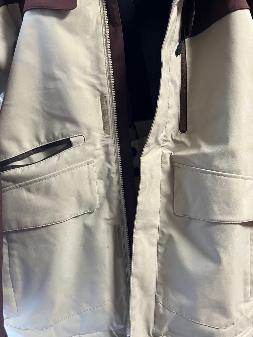 【最終値下】NNOUM スキー、スノーボードウェア(上下セット)