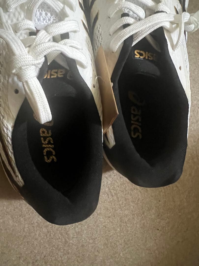 アシックス バレーボールシューズ ローテジャパンライト 未使用品 26.5cm