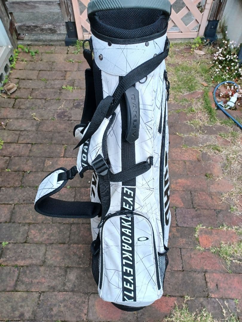 オークリー　キャディバック　スタンド
