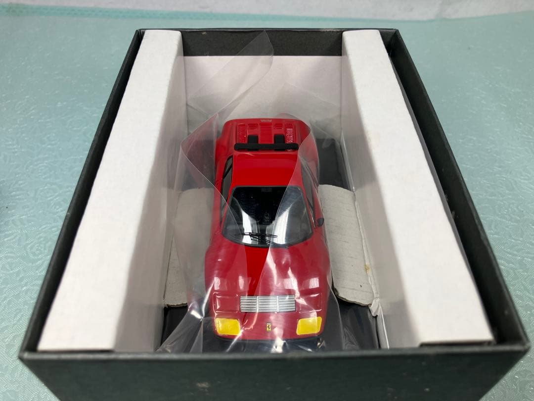 Ferrari 512 BB ストリート　1976年 レッド