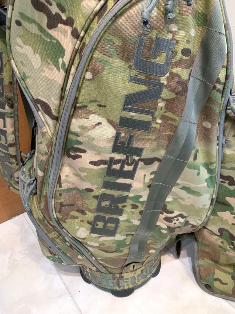 希少　完売　美品　ブリーフィング　キャディバッグ　CR-5 迷彩　カモ