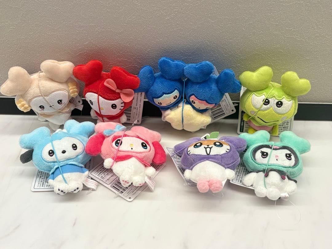 【限定値下げ中】TWICE LOVERYS サンリオセミコンプリートgigo8種