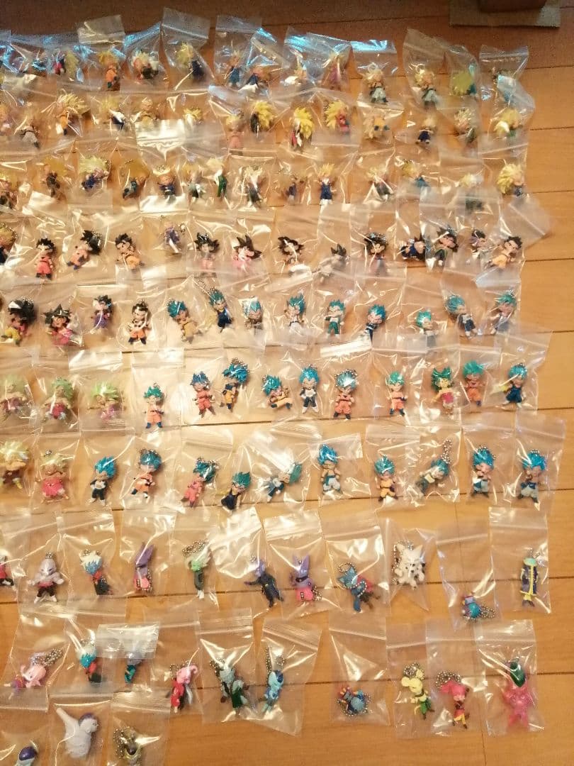 ドラゴンボール UDM ガチャ ミニフィギュア まとめ売り 200個以上 美品