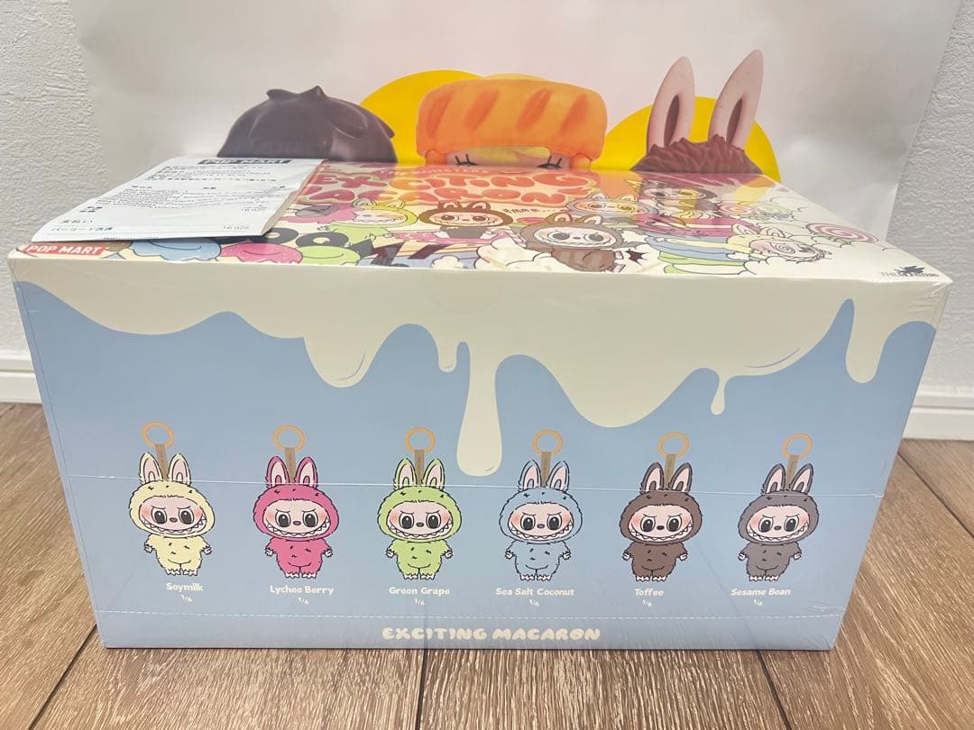 未開封POPMART LABUBU THE MONSTERS マカロンぬいぐるみ
