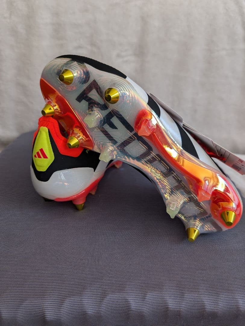 アディダス　プレデター　エリート　FT SG 25cm