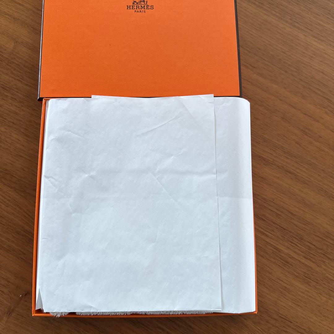 【新品未使用】HERMES エルメル カレ・タオル ステアーズ ナチュラル