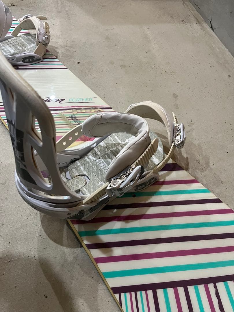 BURTON FEATHER 144㎝　ビンディング　BURTON 即日発送可能