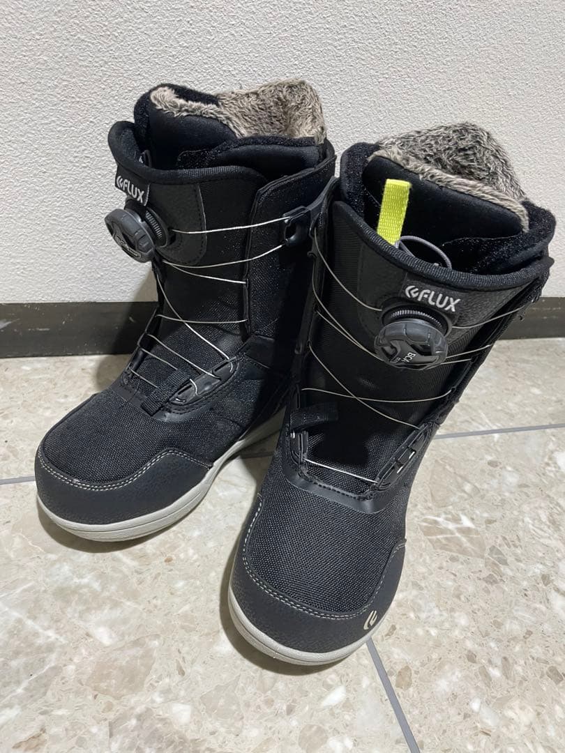 FLUXフラックス　スノーボードブーツ FL-BOA 23.0㎝