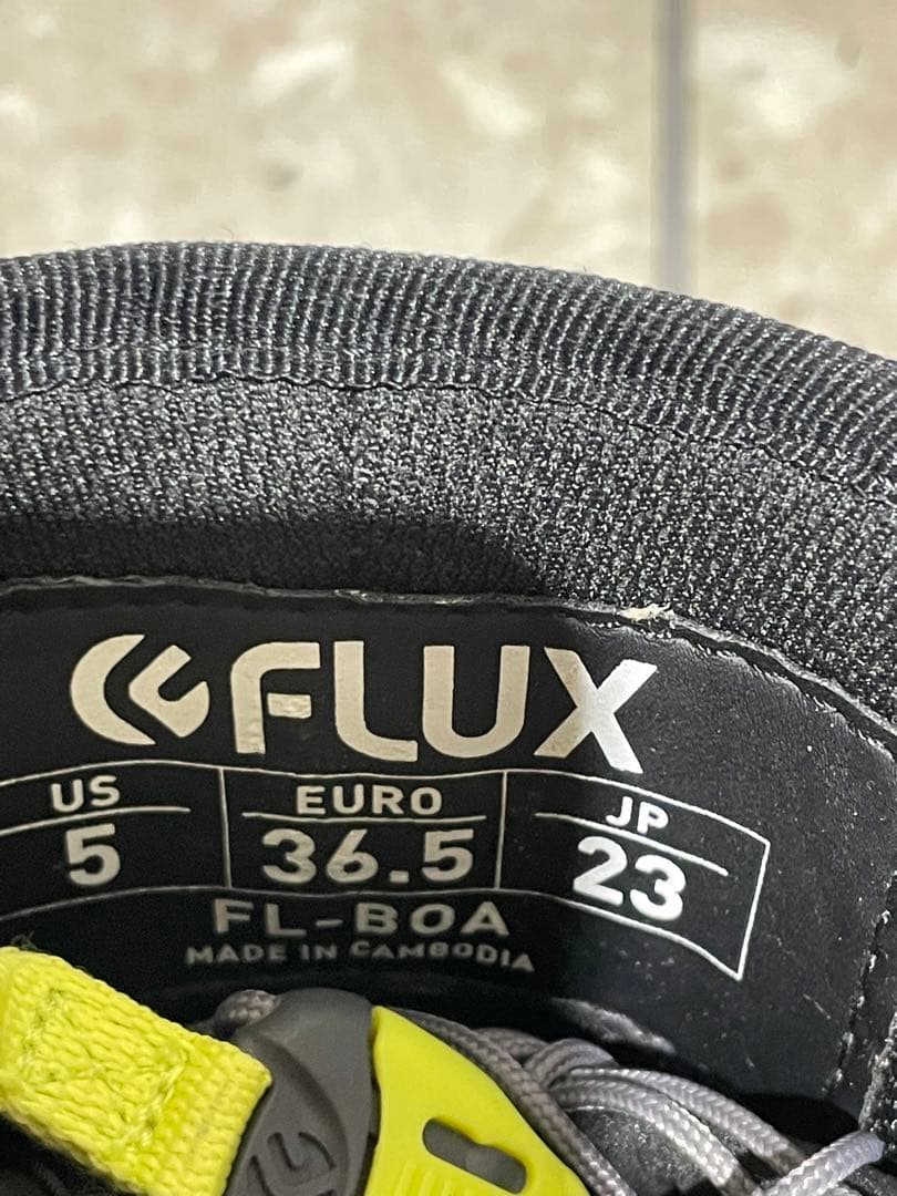 FLUXフラックス　スノーボードブーツ FL-BOA 23.0㎝