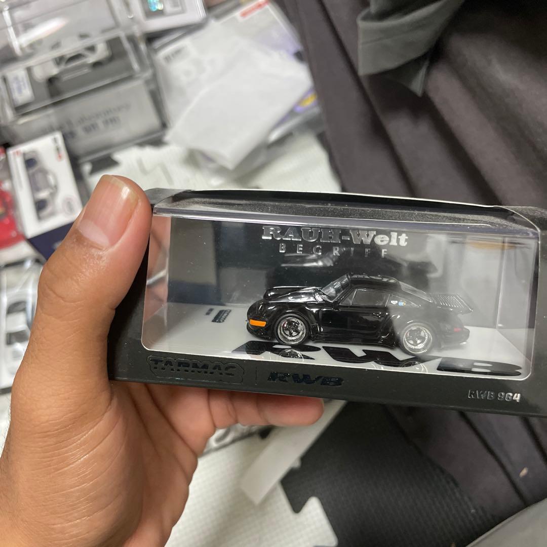 ミニカー Tarmac 1:64 RWB BLACK