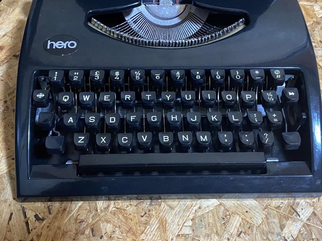 昭和レトロ タイプライター hero 動作品 昔ながらのタイプライター