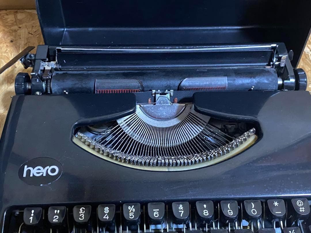 昭和レトロ タイプライター hero 動作品 昔ながらのタイプライター