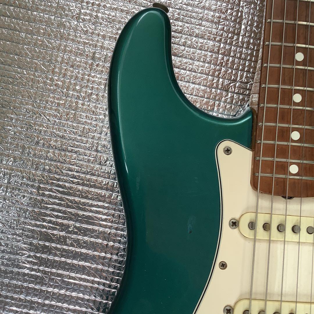 FENDER USAアメリカンヴィンテージ1962 OceanターコイズBlue